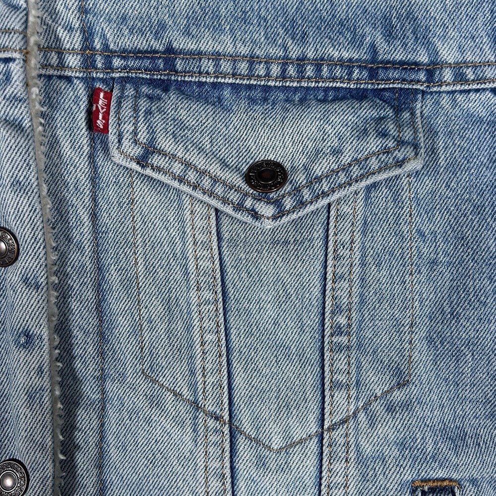 Signature by Levi Strauss Light Blue Denim Jacket with Cream Collar - Picture 5 of 14